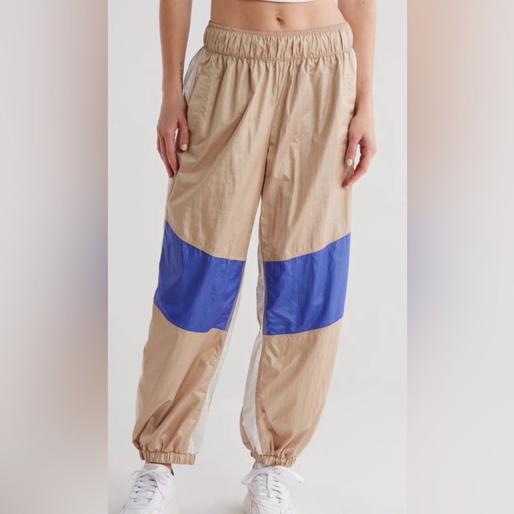 NWOT Free People Movement In the Stars Colorblock Pants Sz XS